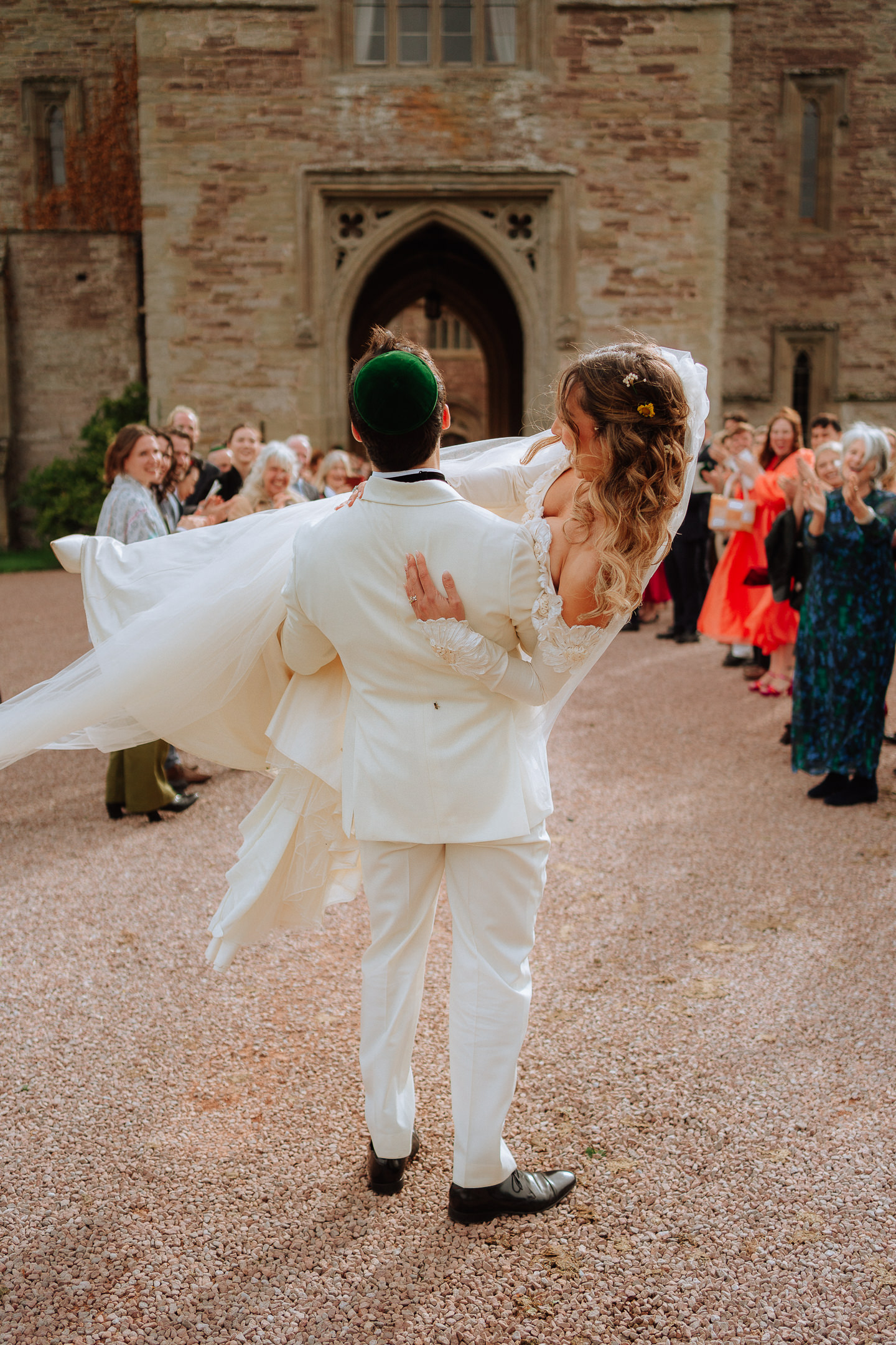 HAMPTON COURT CASTLE HEREFORDSHIRE WEDDING PHOTOGRAPHY 021 HAMPTON COURT CASTLE HEREFORDSHIRE WEDDING PHOTOGRAPHY 021